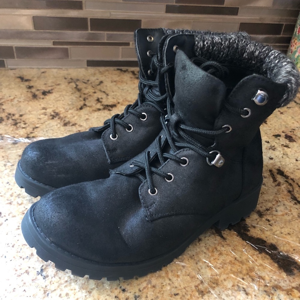 4/$25 🌻. Cliff’s Winter/Hiking Boots by White Mountain, Women’s size 6.5